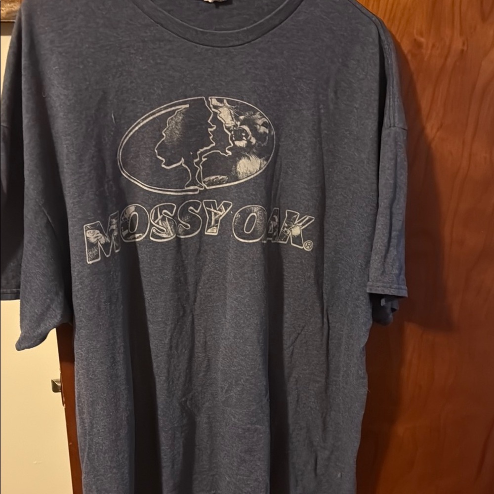 Mossy Oak Blue Short Sleeve Tee Vintage Graphic